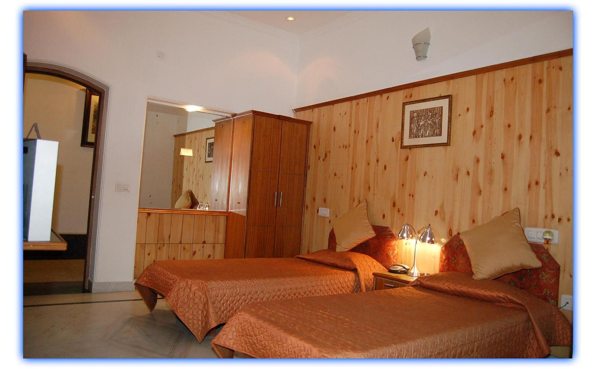 Hotel Ishan Villa Амритсар Экстерьер фото
